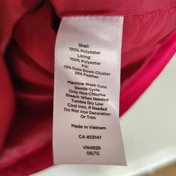 Talbots Size 3XL Down Filled Puffer Vest Magenta Red Full Zip Pockets - Picture 5 of 7